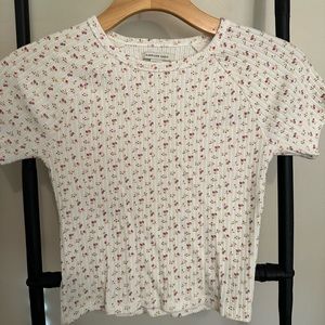 American Eagle XS floral crop